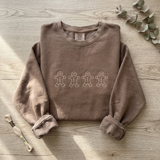 Gingerbread Men Sweatshirt – Personalized Christmas Gift